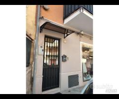 Villabate 3 vani viale Europa rif.92/25