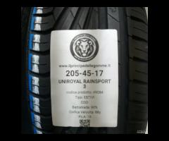 2 GOMME 205 45 17 UNIROYAL A49084