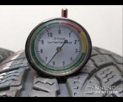 2 gomme 205 55 17 nokian a8082