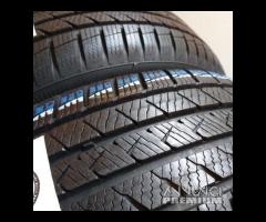 2 gomme 205 55 17 vredestein a10990