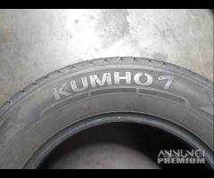 2 gomme 215 65 16c kumho a5362