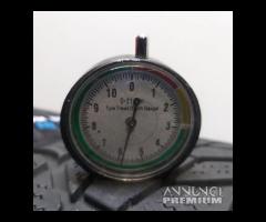 2 gomme 215 65 17 hankook a40691