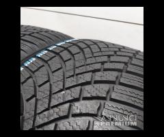 2 gomme 225 40 18 bridgestone a39409