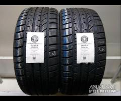2 gomme 225 40 18 momo a8168