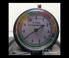 2 gomme 225 45 18 avon a24376