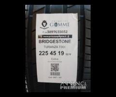 2 gomme 225 45 19 bridgestone a2427