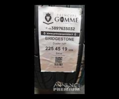 2 gomme 225 45 19 bridgestone a564