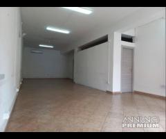 Iglesias - locale comm.le - 9