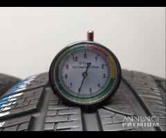 2 gomme 235 35 19 pirelli a8004