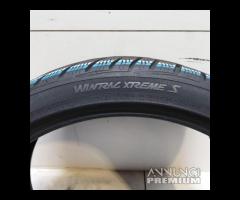 2 gomme 235 35 19 vredestein a30877