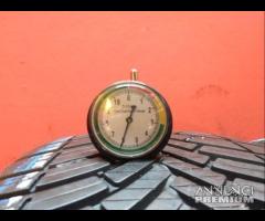 2 gomme 235 40 18 kleber a5237