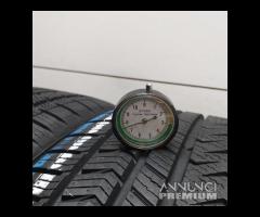 2 gomme 235 40 18 vredestein a39365