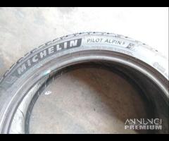 2 gomme 235 40 19 michelin inv a4648