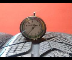 2 gomme 235 60 18 pirelli inv a5528