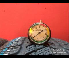 2 gomme 235 65 18 pirelli inv a5113