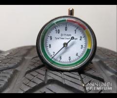 2 gomme 245 45 20 pirelli a8105