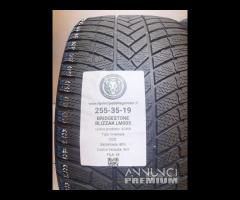 2 gomme 255 35 19 bridgestone a42468
