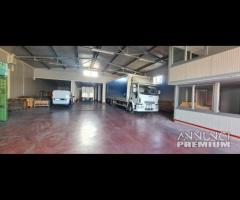 Castelvetrano magazzino di 1000 mq c.ca con terren