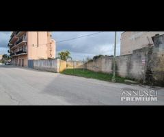 Castelvetrano terreno edif. 600 mq con magazzino