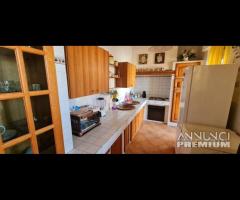 Triscina villa con giardino oltre veranda v. mare - 8