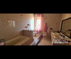 Triscina villa con giardino oltre veranda v. mare - 11