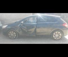 Ricambi Citroen C4 1.6 D del 2012 motore 9HR
