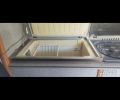 Ricambi VW Trasporter Camper 2.5 D del 1997 - 9