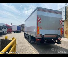 Mercedes atego 15.27