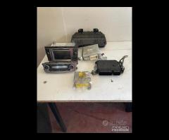Ricambi Toyota Avensis 2013 Accessori