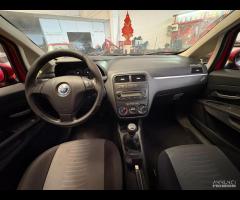 FIAT GRAN PUNTO 1.4 - 7