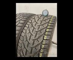 215 45 R17 91V 2 GOMME INVERNALI TAURUS