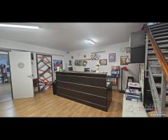 Rometta Marea, ampio locale commerciale - 9