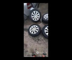 Cerchi in lega da 18 range rover
