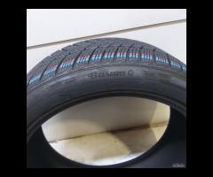 2 GOMME 225 40 18 BARUM A1832