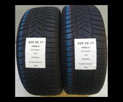 2 GOMME 225 45 17 PIRELLI A1813