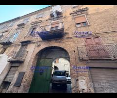 Appartamento via seggio da ristrutturare