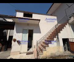 Porzione di cortile semindipendente - 16