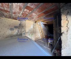 Porzione di cortile semindipendente - 24