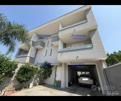 Villa con porticato recente costruzione