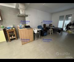 Villa con porticato recente costruzione - 11