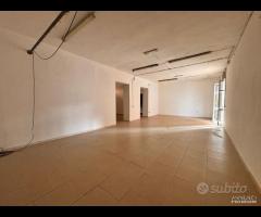 Locale commerciale 100mq