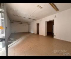 Locale commerciale 100mq