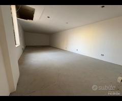 Locale artigianale 100mq - 11