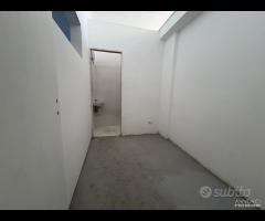 Locale artigianale 100mq - 12