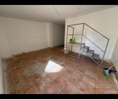 Locale artigianale 100mq - 15