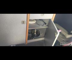 Ricambi VW Trasporter Camper 2.5 D del 1997 - 11