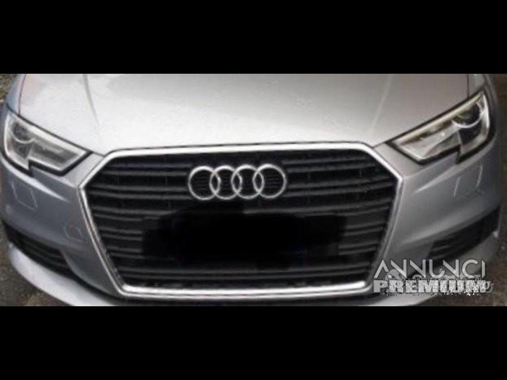 Audi a3 2018 frontale completo - 1