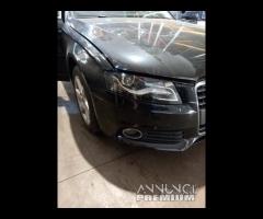 Audi a4 fari led anno 2010 ricambi con motore cag