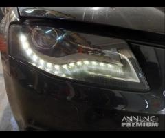 Audi a4 fari led anno 2010 ricambi con motore cag