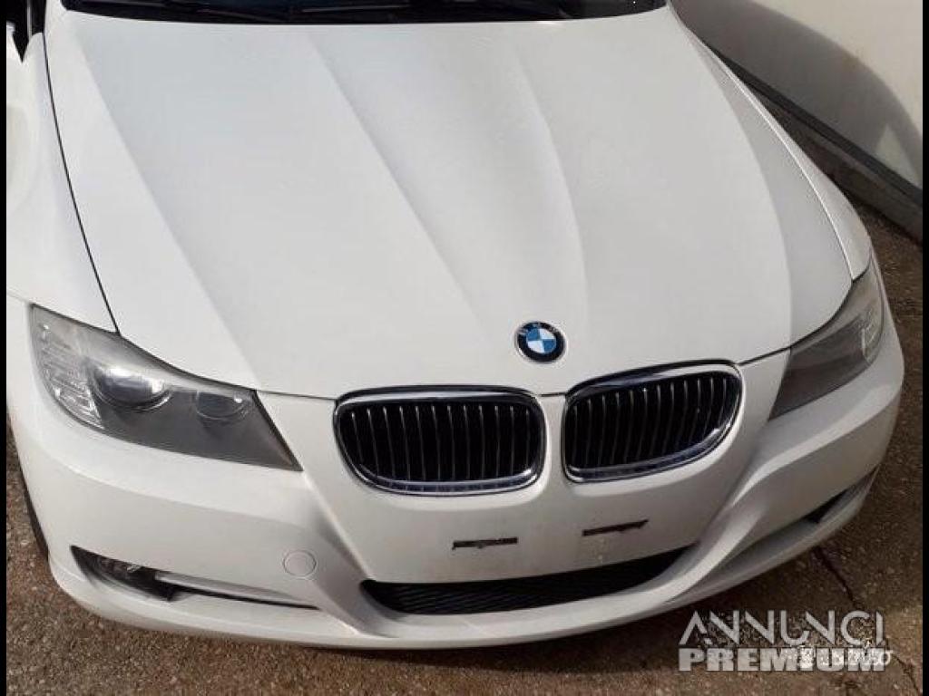 Bmw 320 2009 ricambi - 1